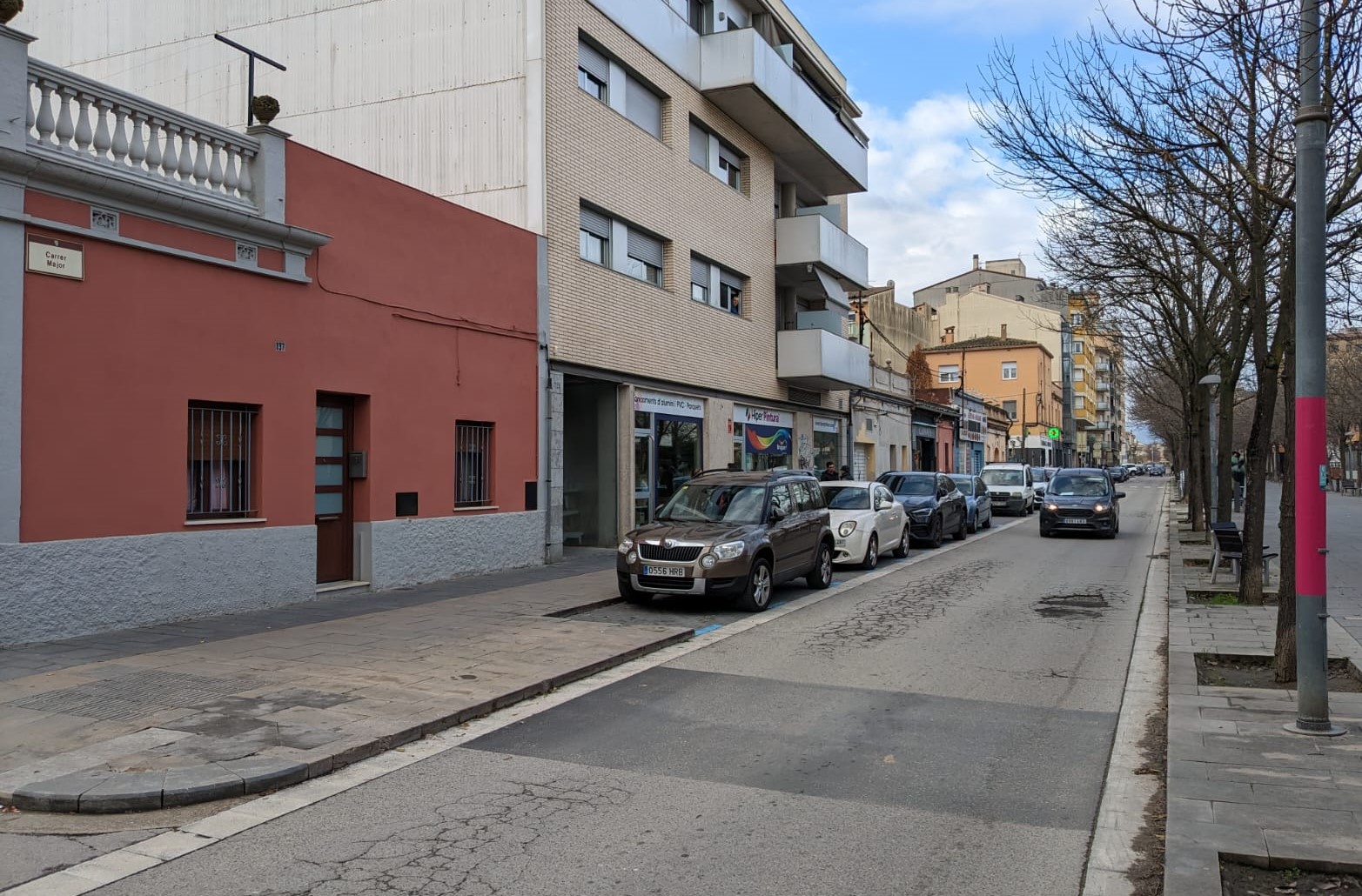 Nova inversió de 102.583 euros per millorar la xarxa viària de Salt que inclou trams dels carrers Major i Manuel de Falla